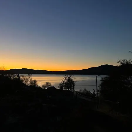 Historic Fjord-view * Hamre